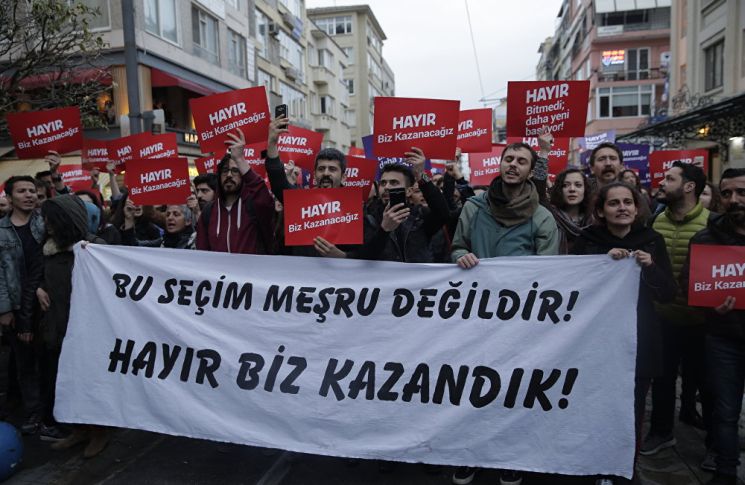 NO HABRÁ TERMINADO HASTA QUE EL PUEBLO LO DIGA ¡LA LUCHA POR UNA TURQUÍA DEMOCRÁTICA SE LEVANTARÁ POR TODAS PARTES!